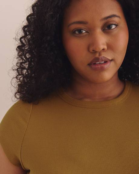 T-shirt ajust&eacute; c&ocirc;tel&eacute; &agrave; col rond - Essentiels PENN.