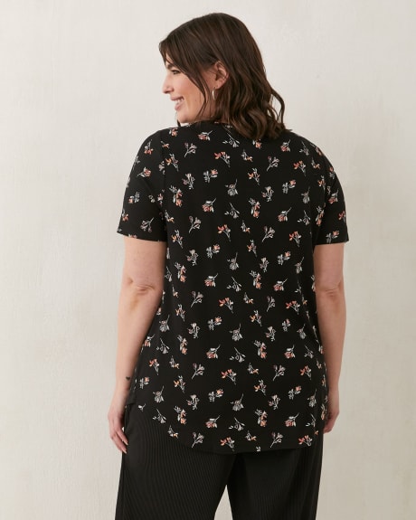 Modern Fit Short Sleeve Scoop Neck Tee, Printed - In Every Story