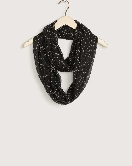 Lightweight Infinity Scarf - In Every Story