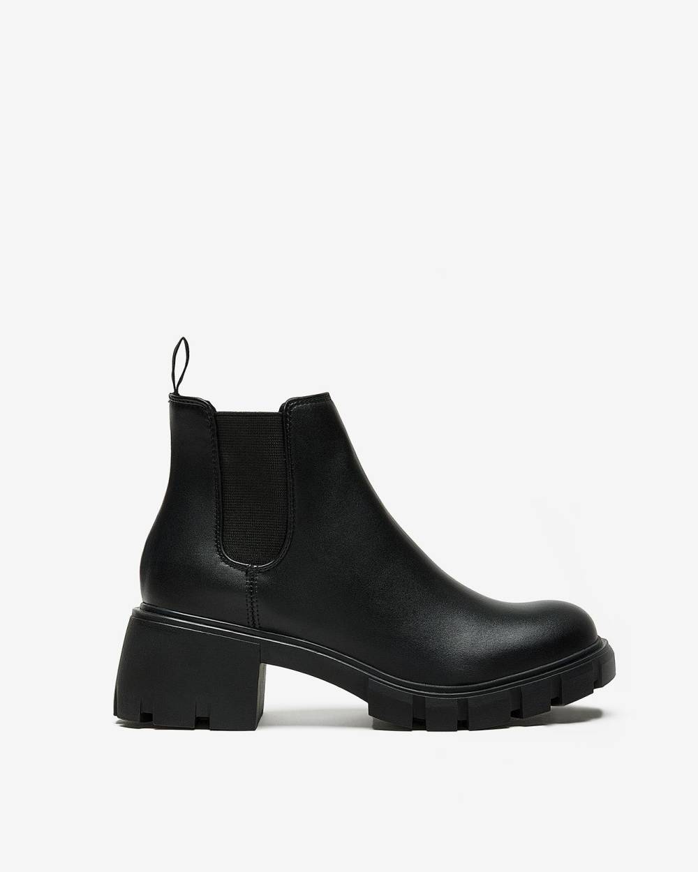 Steve madden wide outlet