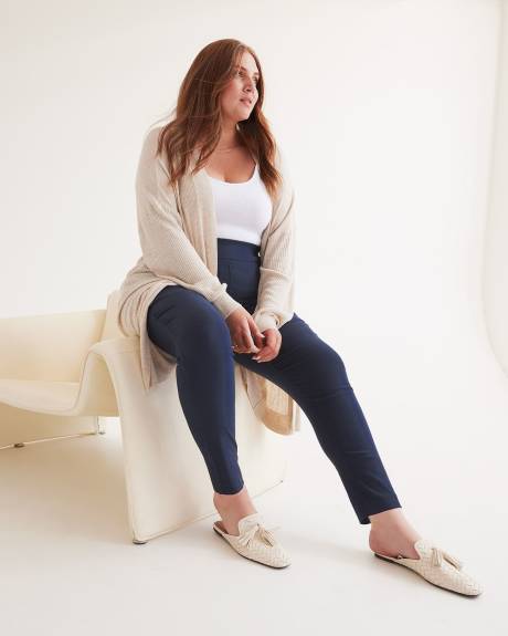Responsible, Navy Skinny-Leg Savvy Pant - PENN. Essentials