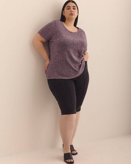 Curvy-Fit Short-Sleeve Tee - PENN. Essentials