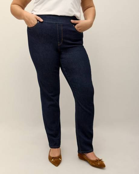 Savvy Fit Pull-On Straight Leg Jeans - d/c JEANS