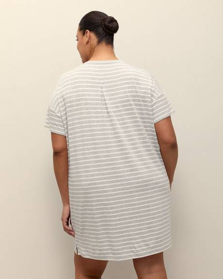 Chemise de nuit en tricot blanc à rayures - ti Voglio