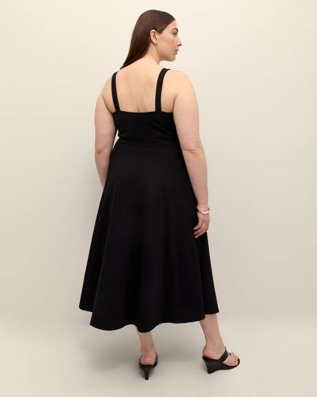 Black Sleeveless Flared Heart-Shaped Midi Dress - Addition Elle
