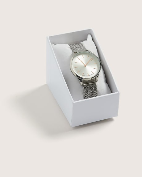 Watch With Mesh Strap