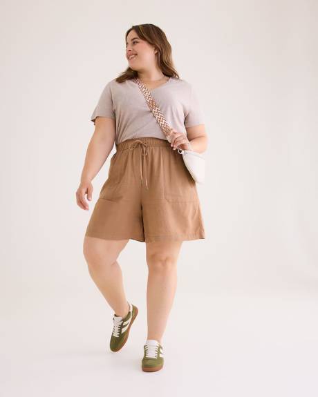 Linen Blend Pull-On Short