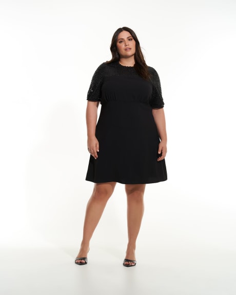 LIMITED COLLECTION Plus Size Black Ruched Angel Sleeve Dress