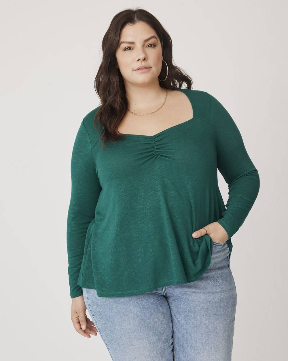 Solid Long-Sleeve Swing Knit Top