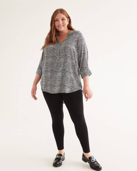 Responsible, Fashion Legging with Side Twisted Lattice - PENN. Essentials