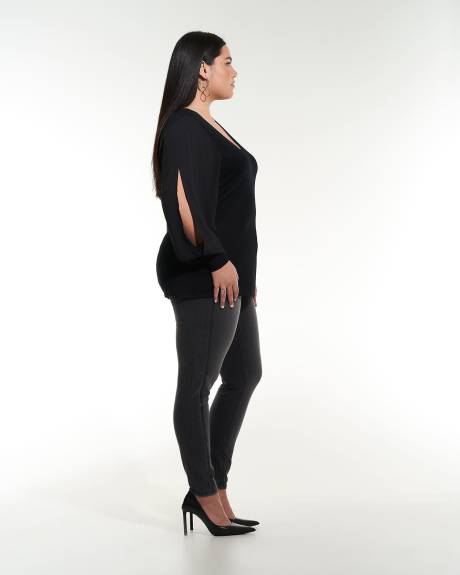 Pull en tricot noir avec manches en chiffon - Addition Elle