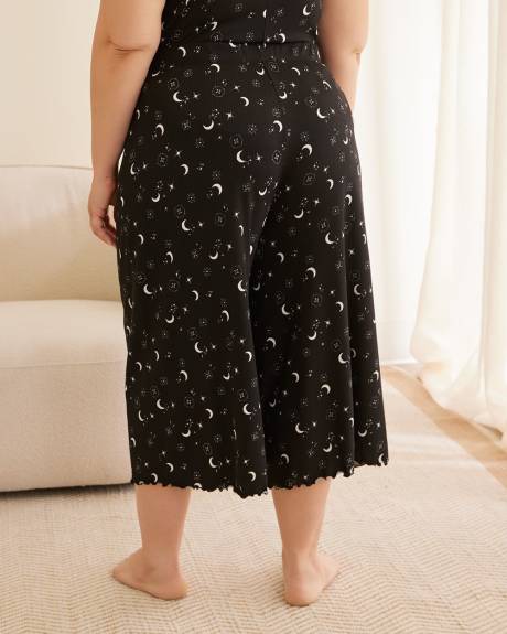 Moon-Print Ribbed Capri Pajama Pant with Lettuce Edge - ti Voglio