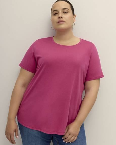 Responsible, Curvy-Fit Crewneck Tee - PENN. Essentials