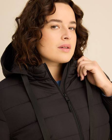 Manteau matelass&eacute; compressible avec capuche d&eacute;tachable