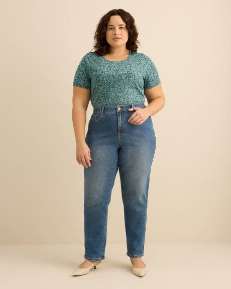 Printed Curvy-Fit Crewneck Tee - PENN. Essentials