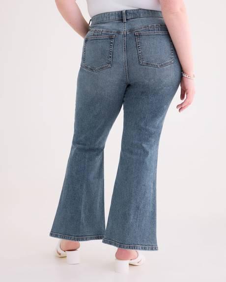 Responsible, Curvy-Fit Flare-Leg Jeans, Medium Wash - d/C JEANS