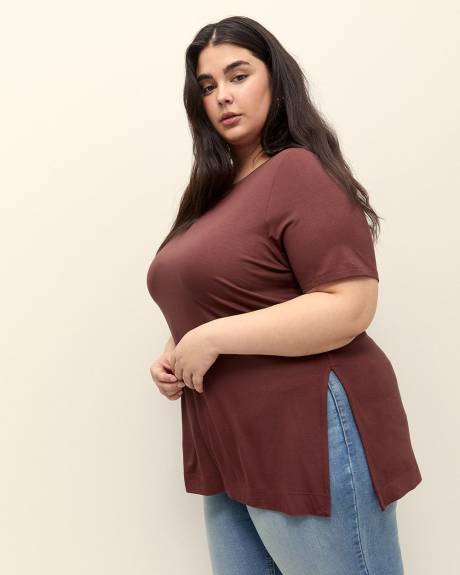 Modern-Fit Short-Sleeve Tunic - PENN. Essentials