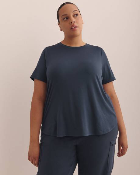 Responsible, Short-Sleeve Tee with Rounded Hem - Active Zone