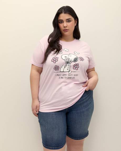 Purple Short-Sleeve Crewneck Tee with Floral Snoopy Print