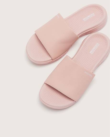 Wide Width, On-The-Go 600 Pursue Slide Sandal - Skechers