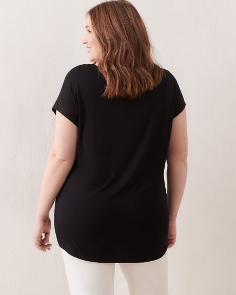 Long Top With Elastic Detail At Front - In Every Story