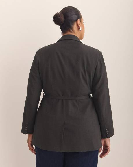Veston à simple boutonnage avec ceinture à la taille