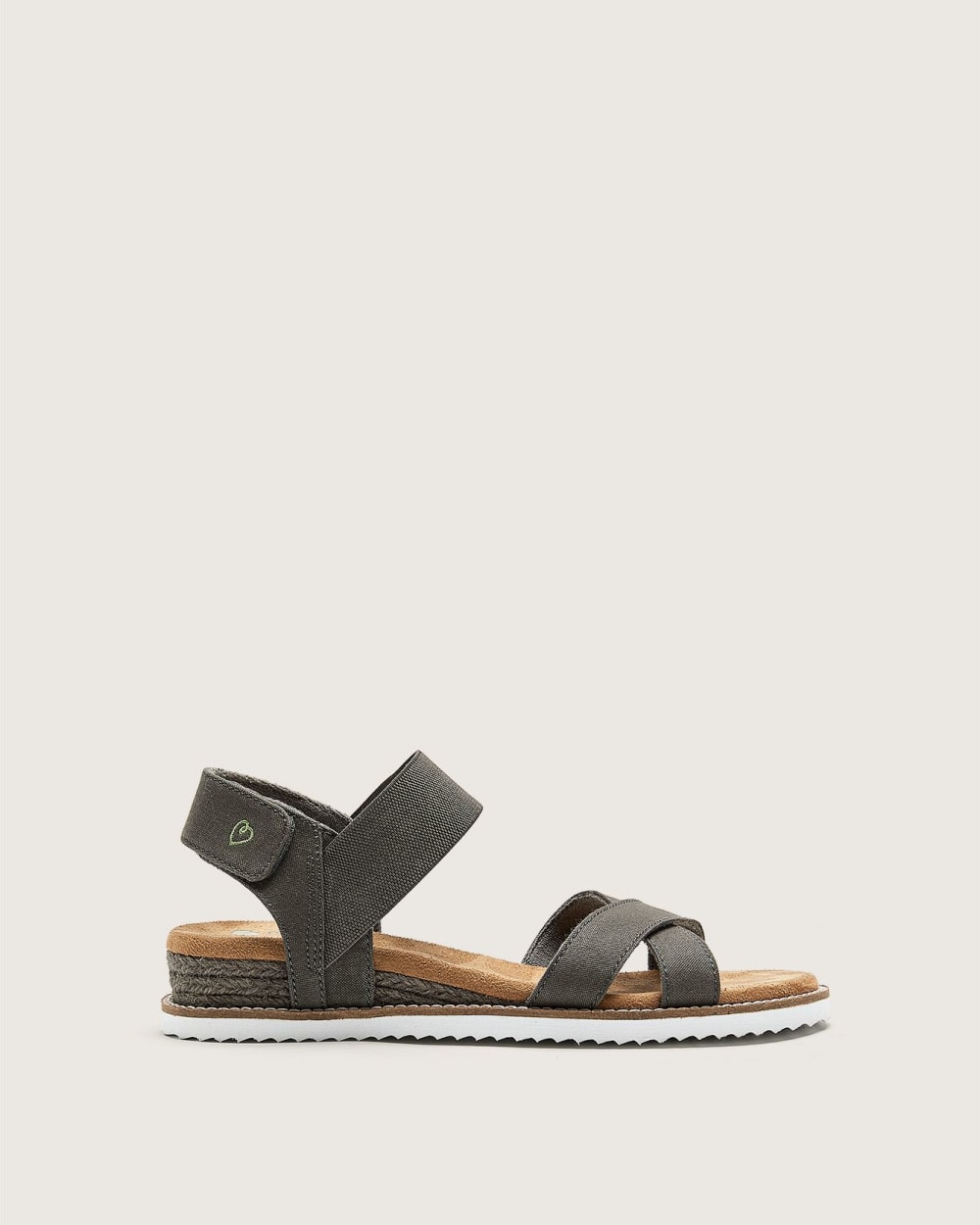 Skechers desert sales kiss sandals canada