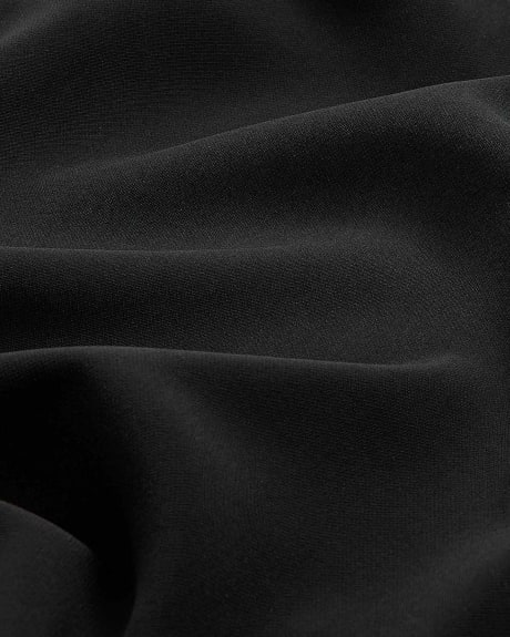 Robe courte noire ajustée asymétrique - Addition Elle