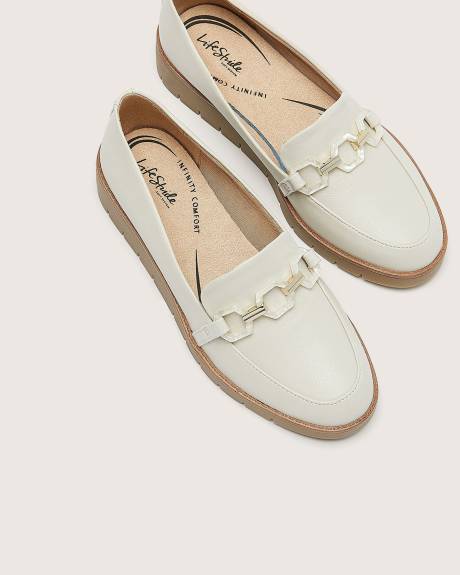 Wide Width, Optimist Loafer with Buckle Detail - Lifestride