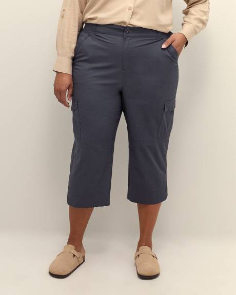 Cotton Capri with Ribbed Waistband