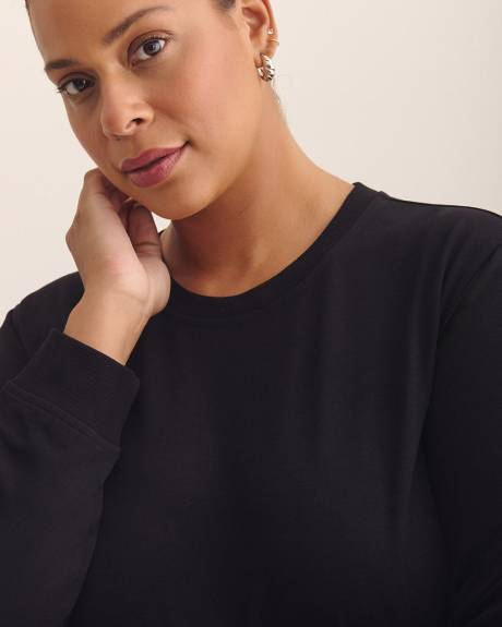 Boyfriend-Fit Crewneck Sweatshirt - PENN. Essentials