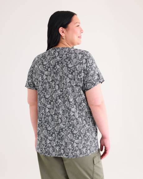 Knit Top with Crochet Lace Insert