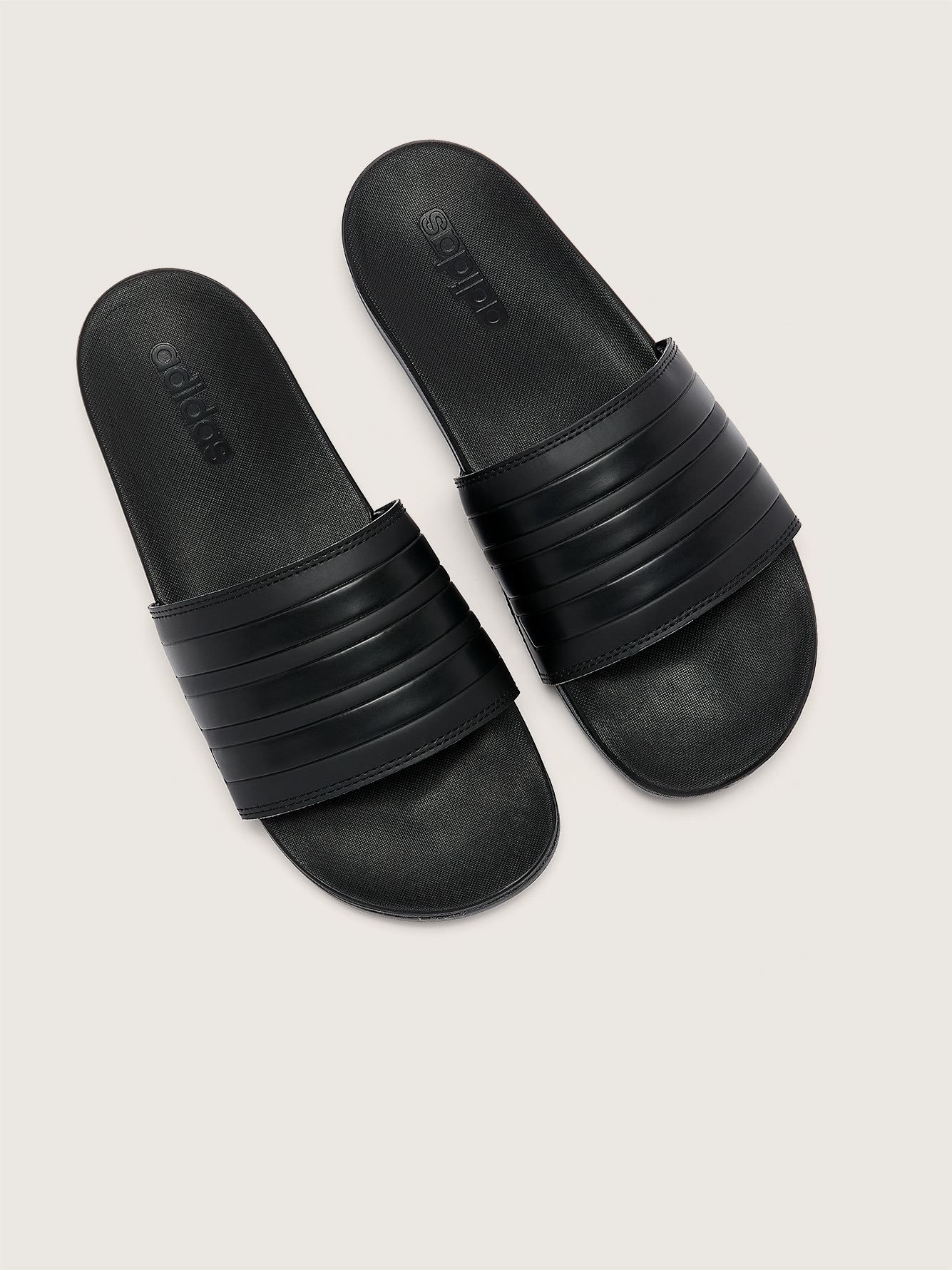 adidas slipper 45
