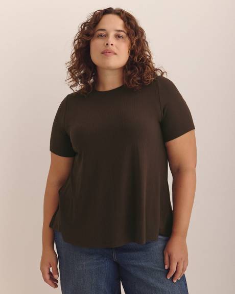 Ribbed Short-Sleeve Swing Top