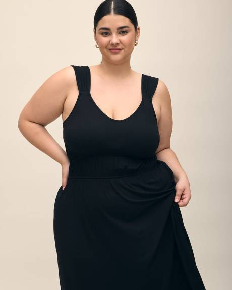 Responsible, Black Sleeveless Maxi Dress with Elastic Waist