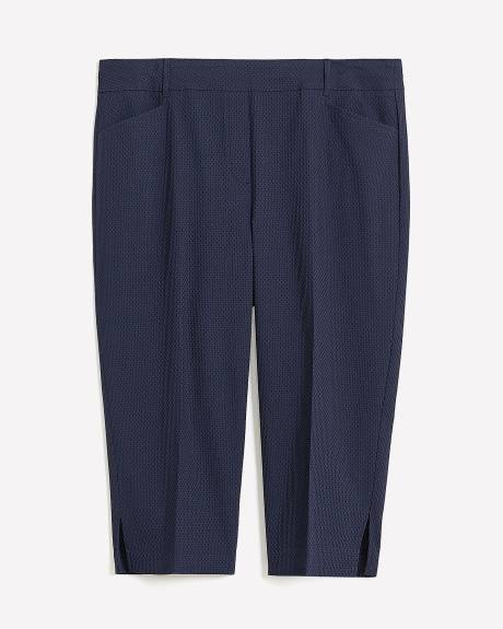 Savvy-Fit Jacquard Capri Pant with Pockets - PENN. Essentials