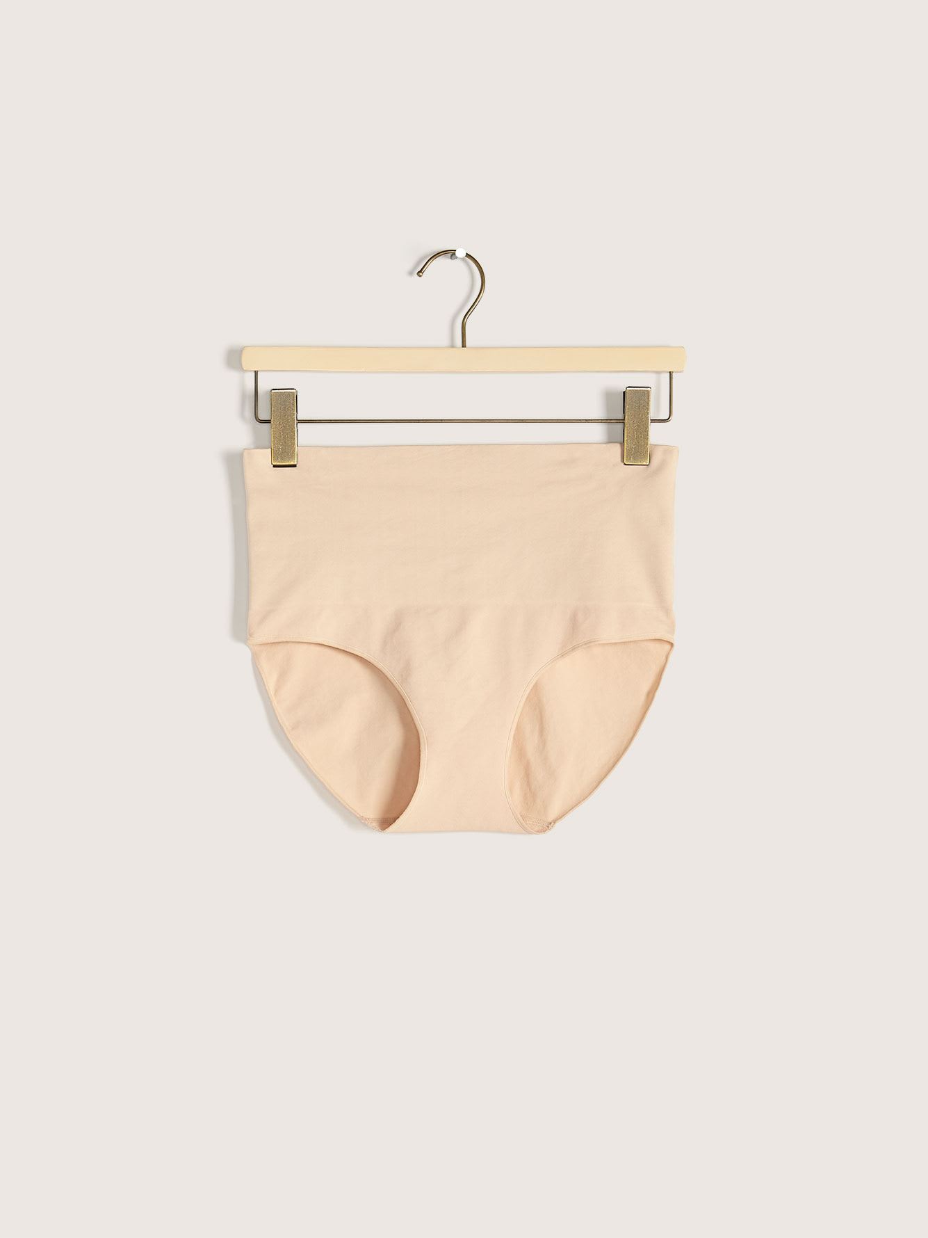 Spanx Seamless contouring brief in beige