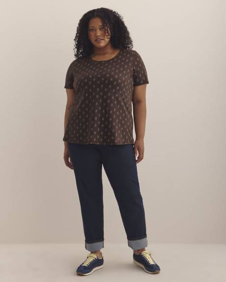 Curvy-Fit Short-Sleeve Tee - PENN. Essentials