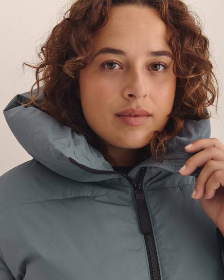 Short Hooded Puffer Jacket