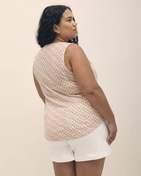 Sleeveless Knit Top with Scoop Neck - PENN. Essentials