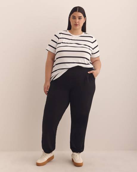 Responsible, Short-Sleeve Tee with Rounded Hem - Active Zone