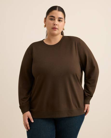 Boyfriend-Fit Crewneck Sweatshirt - PENN. Essentials Boyfriend-Fit Crewneck Sweatshirt - PENN. Essentials