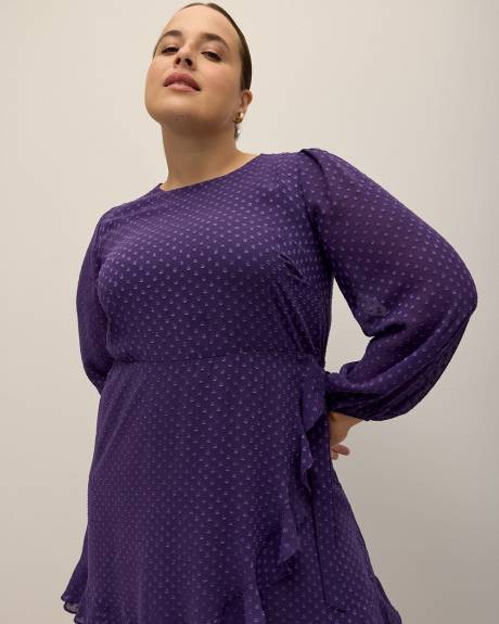 Robe à jupe croisée avec ourlet à volants