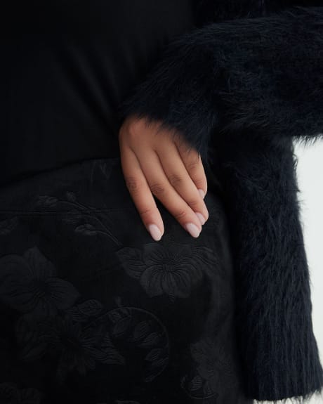 Black Velvet Fashion Legging with Floral Texture - PENN. Essentials