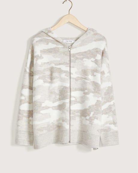 Petite, Hooded Camo Sweater With Zipper - In Every Story
