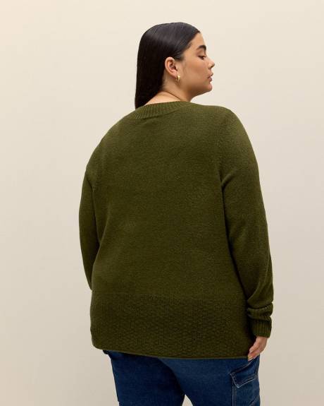 Pull à col rond avec mailles de fantaisie à l'ourlet