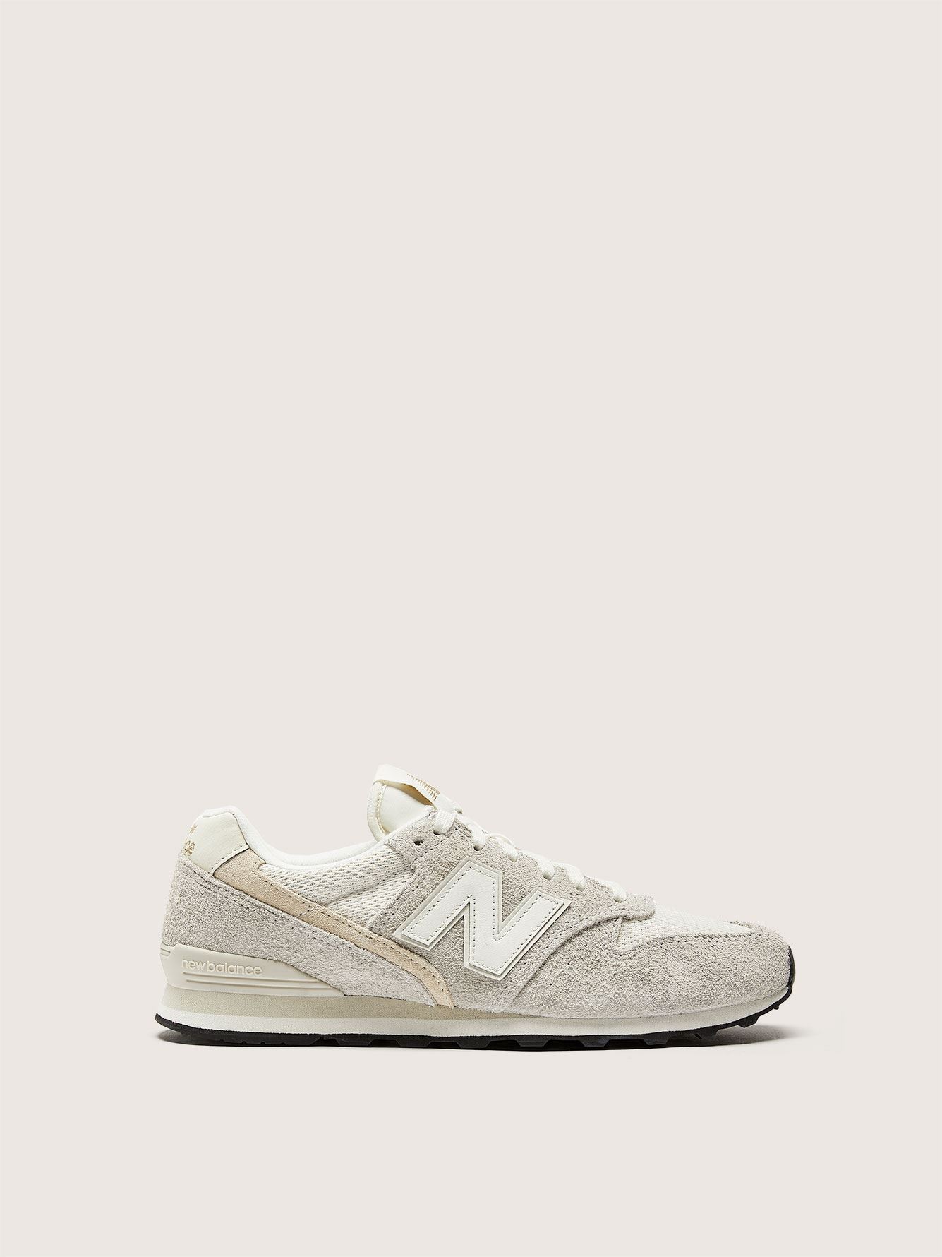 new balance pied large