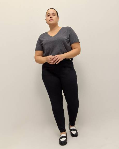 Boyfriend-Fit Short-Sleeve Tee - PENN. Essentials