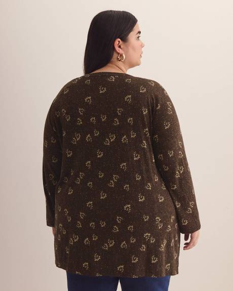 Responsible, Girlfriend-Fit V-Neck Tunic - PENN. Essentials