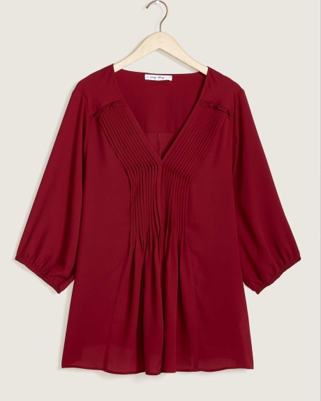 Solid Chiffon Pintuck Blouse - In Every Story